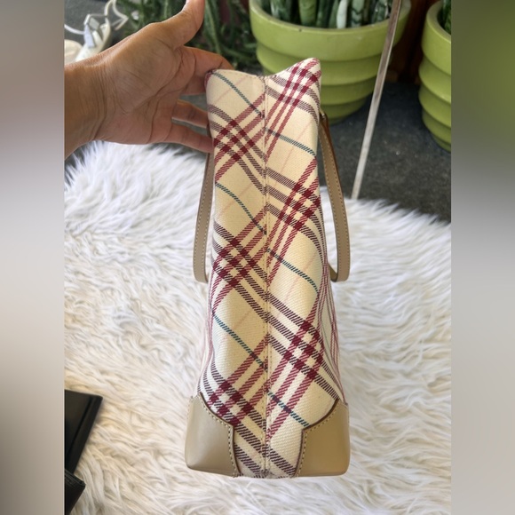 Burberry Multi Color - Picture 4 of 7